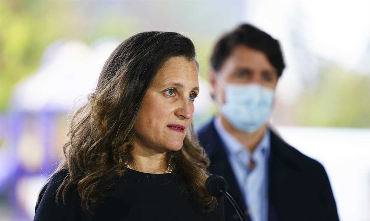 Chrystia Freeland and Justin Trudeau in Ottawa on Oct. 21, 2021. (Sean Kilpatrick/Canadian Press)